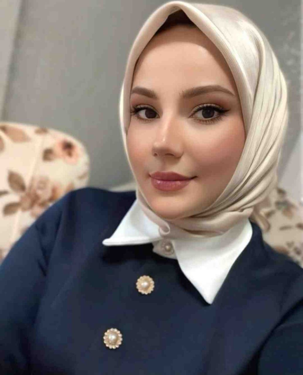 Cumhuriyet Aşkı Hissettiğimiz An Escort Bayan Nermin
