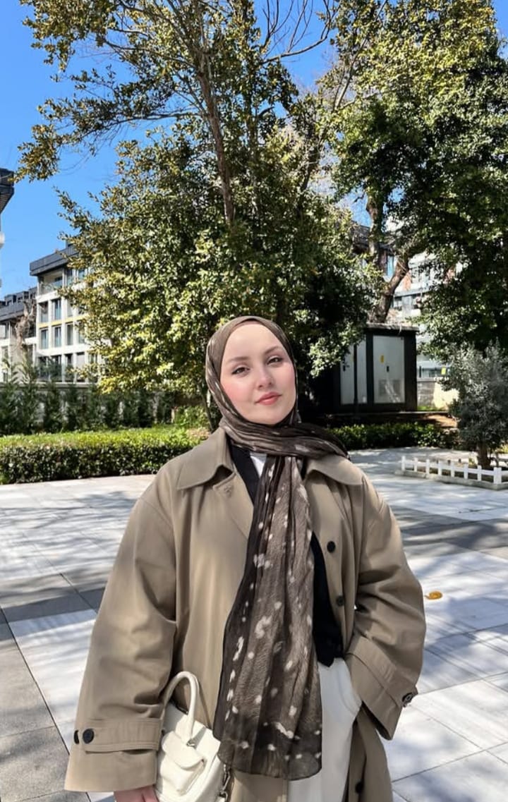 Gökçesaray Sıcak Kanlı Escort Lale