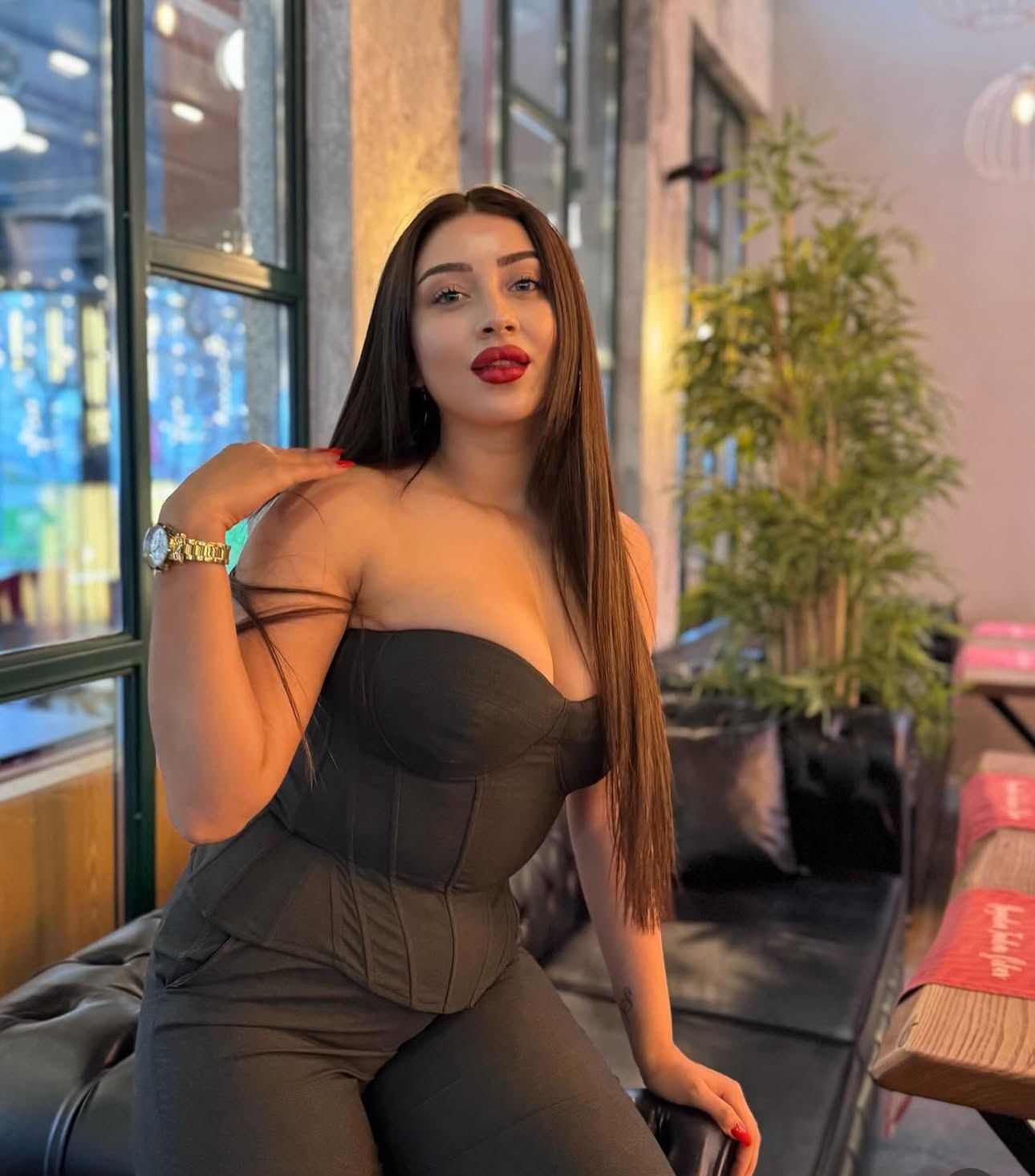 Kışla Seçici Bayan Escort Naz